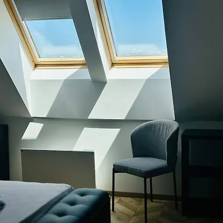 Apartment 15% Discount! Limited Time