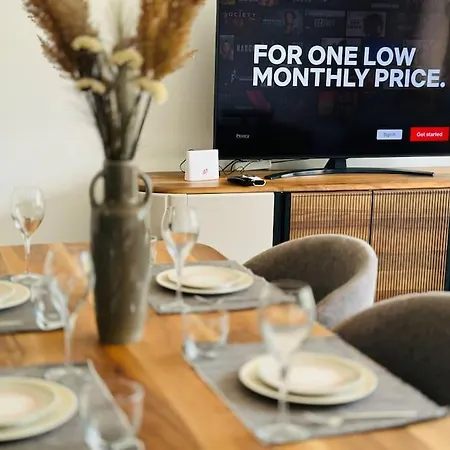 Apartment 15% Discount! Limited Time *